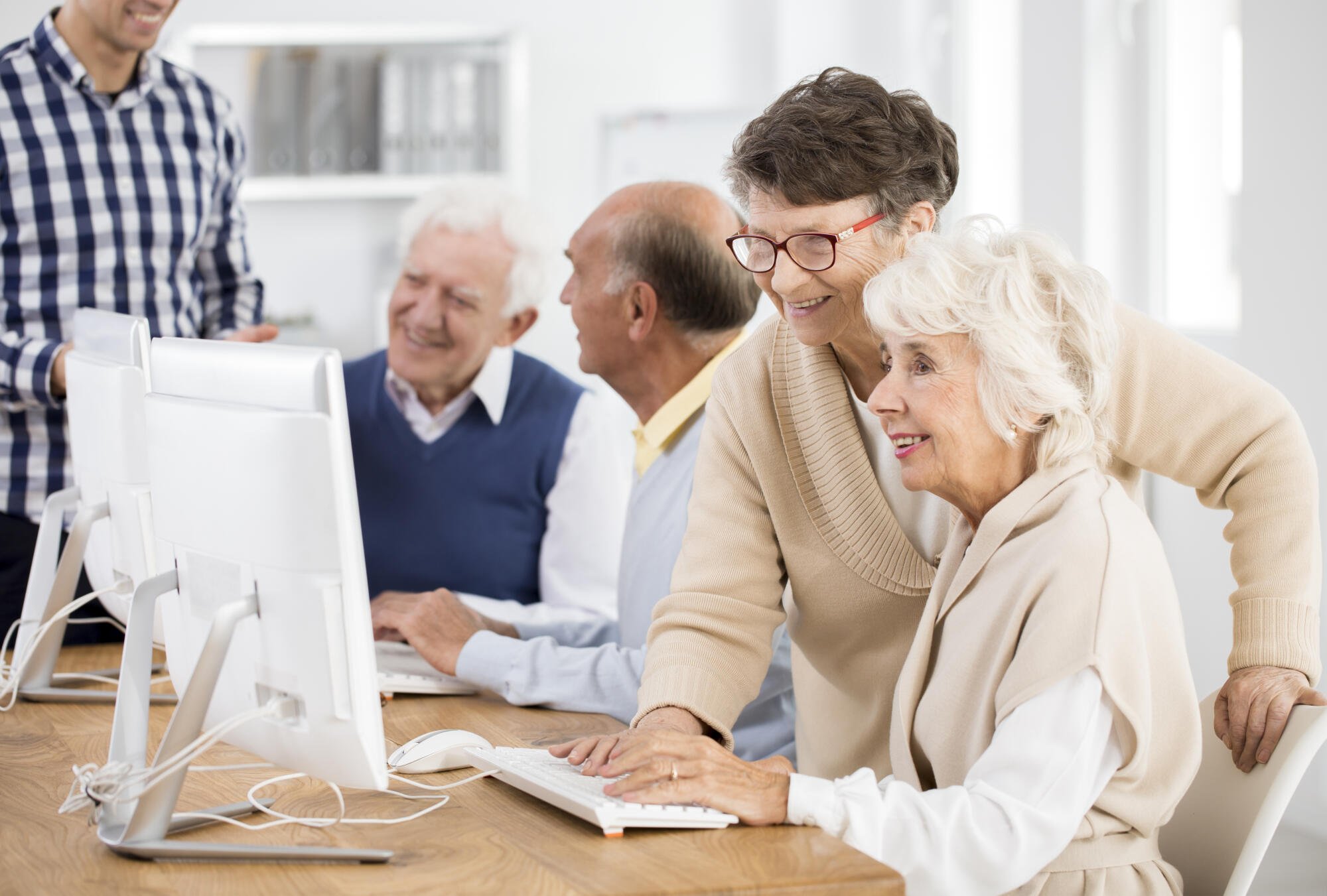 Two-senior-women-making-projec